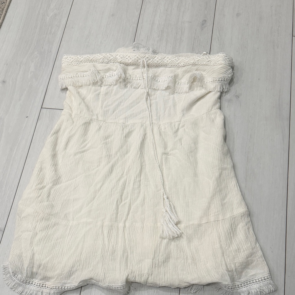 Lulu's White Strapless Dress